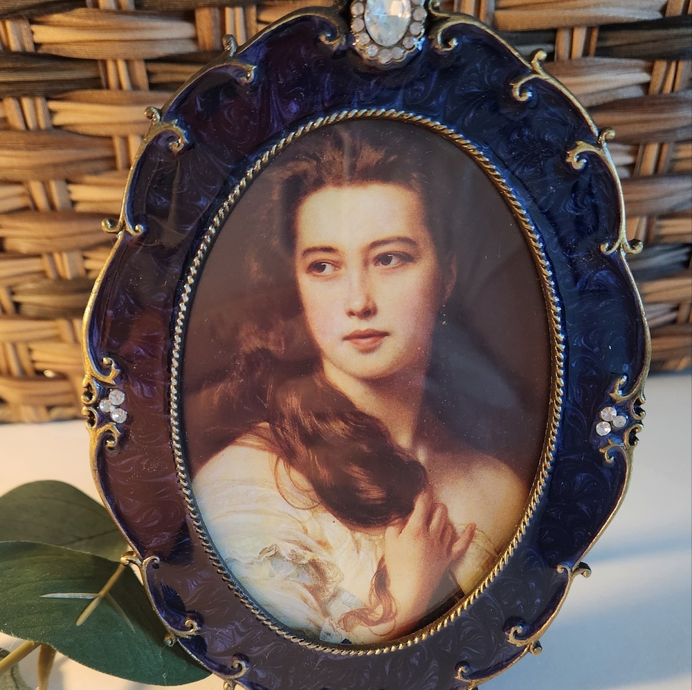 Victorian Blue Picture Frame with Beautiful